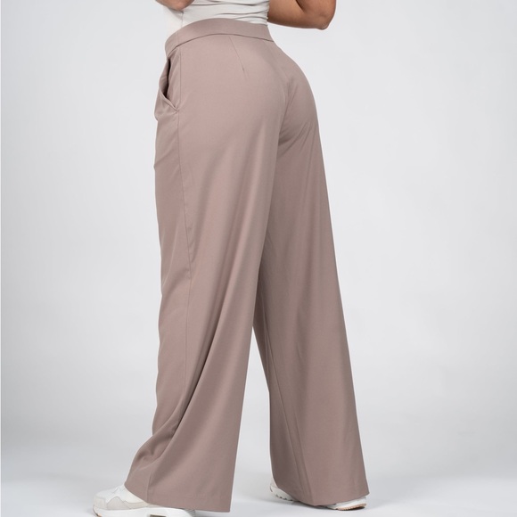 P’tula Taupe Tailored Pant - Picture 2 of 5